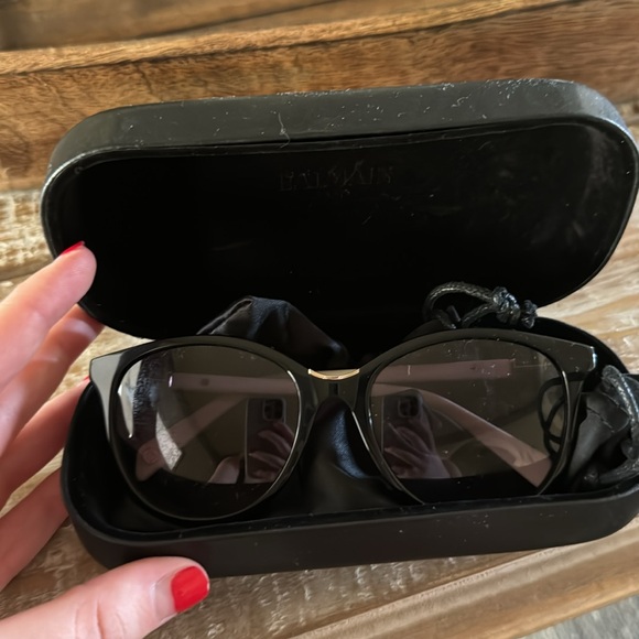 Balmain Paris BL 2102 01 Sunglasses - Picture 4 of 4